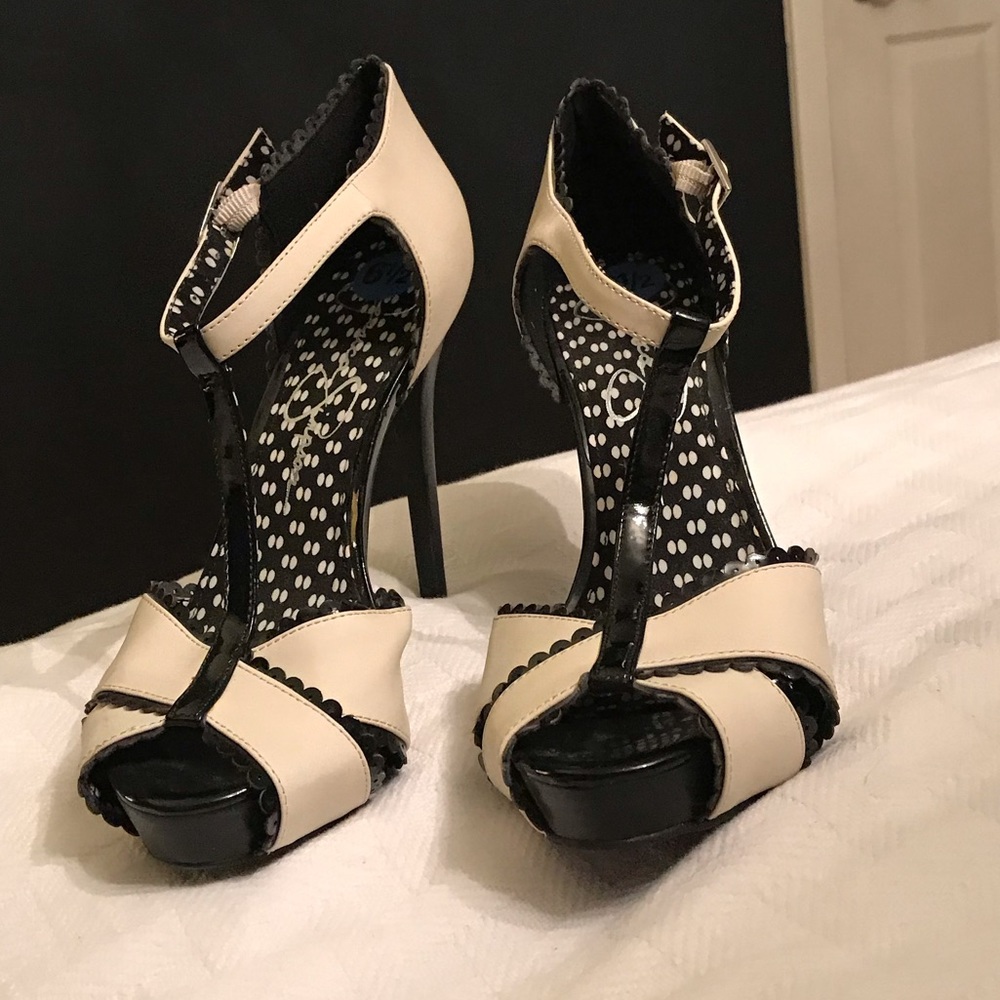 Jessica Simpson Heels